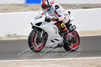 media/Apr-18-2025-TrackDaz (Fri) [[45f5874c44]]/A Group/Session 3 (Turn 6 - Outside)/